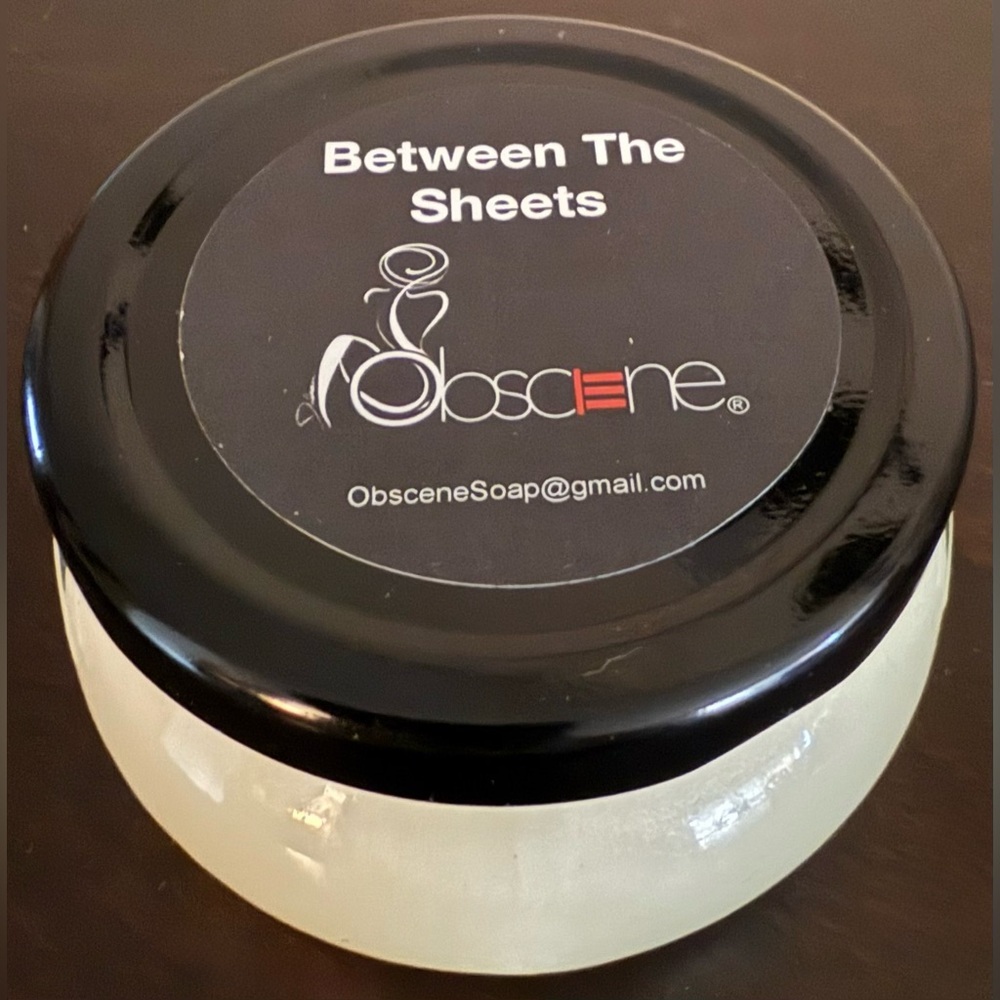Obscene “Between The Sheets” Naughty Wooden Wick 3.5 oz Sensual Jar Candle - Picture 2 of 3